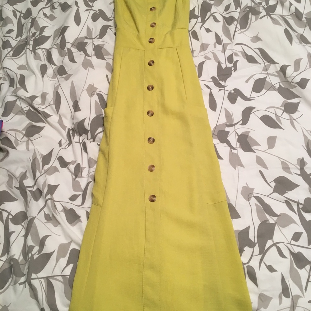 Yellow bottom down dress